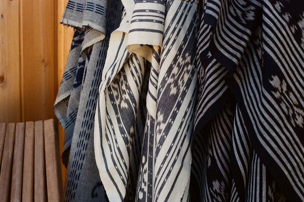 Widodo Blanket - Grey & Ecru