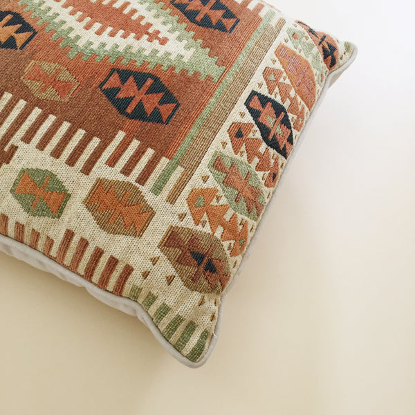 Yanaha Navajo Pillow